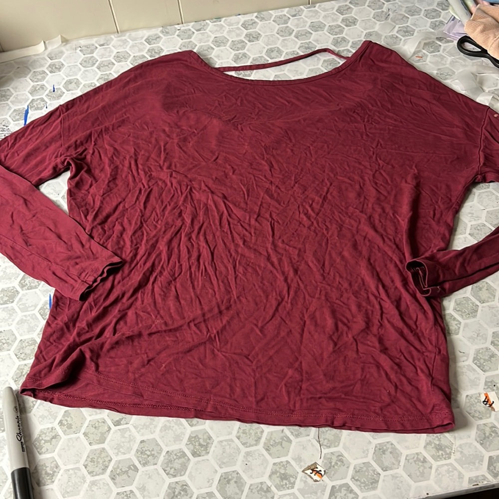 Old Navy Small Long Sleeve Burgundy T Shirt